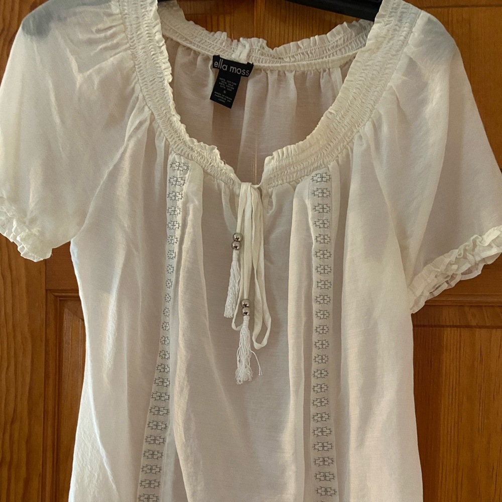 Ella Moss white peasant top, sz small
